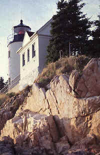 13. Bass Head light house.jpg (62412 bytes)